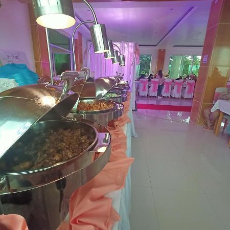 Cherry'S Courtyard Puerto Princesa Exterior foto