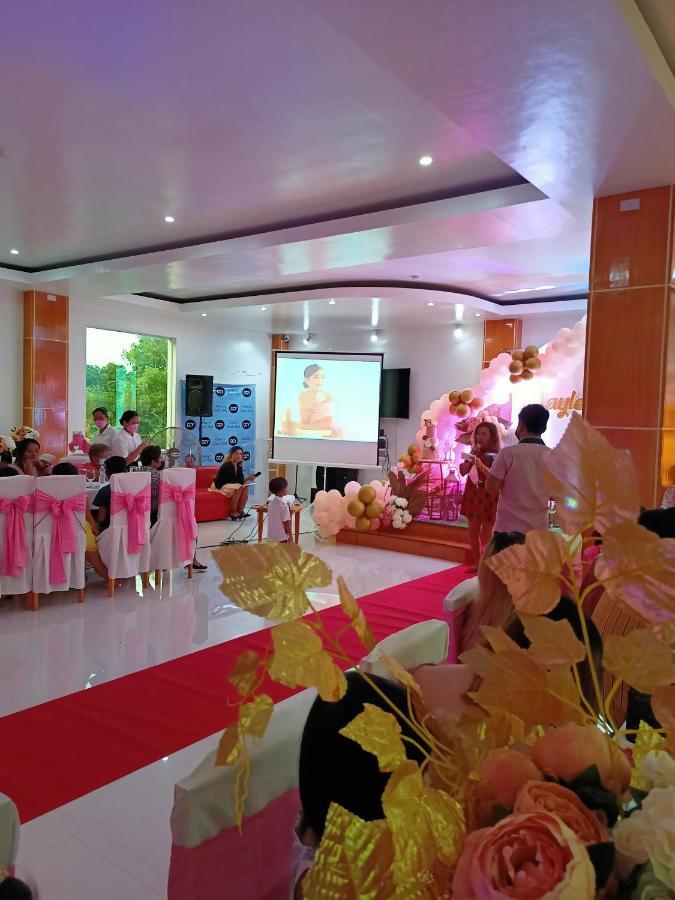 Cherry'S Courtyard Puerto Princesa Exterior foto