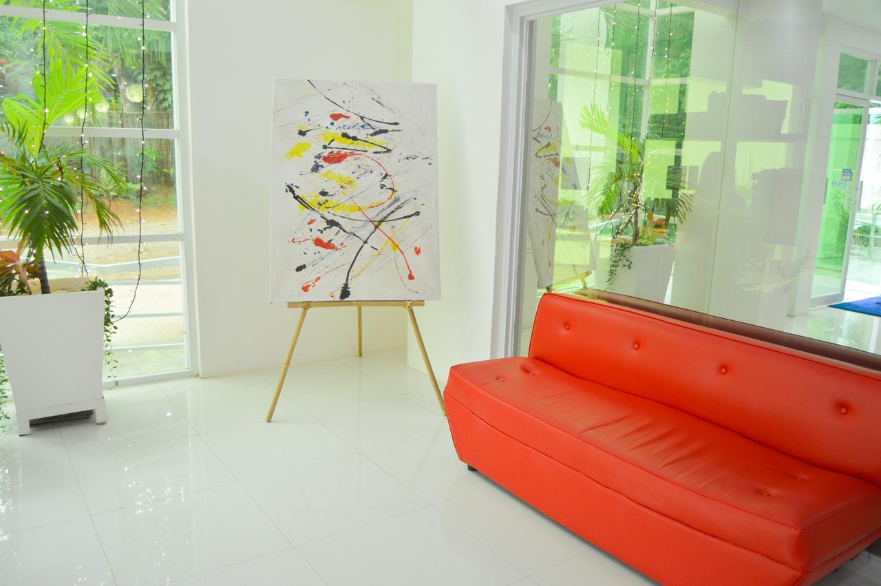 Cherry'S Courtyard Puerto Princesa Exterior foto