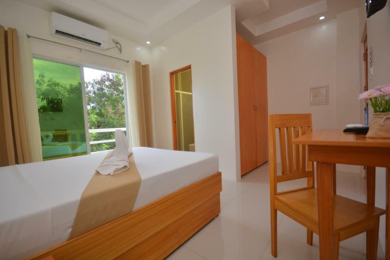 Cherry'S Courtyard Puerto Princesa Exterior foto