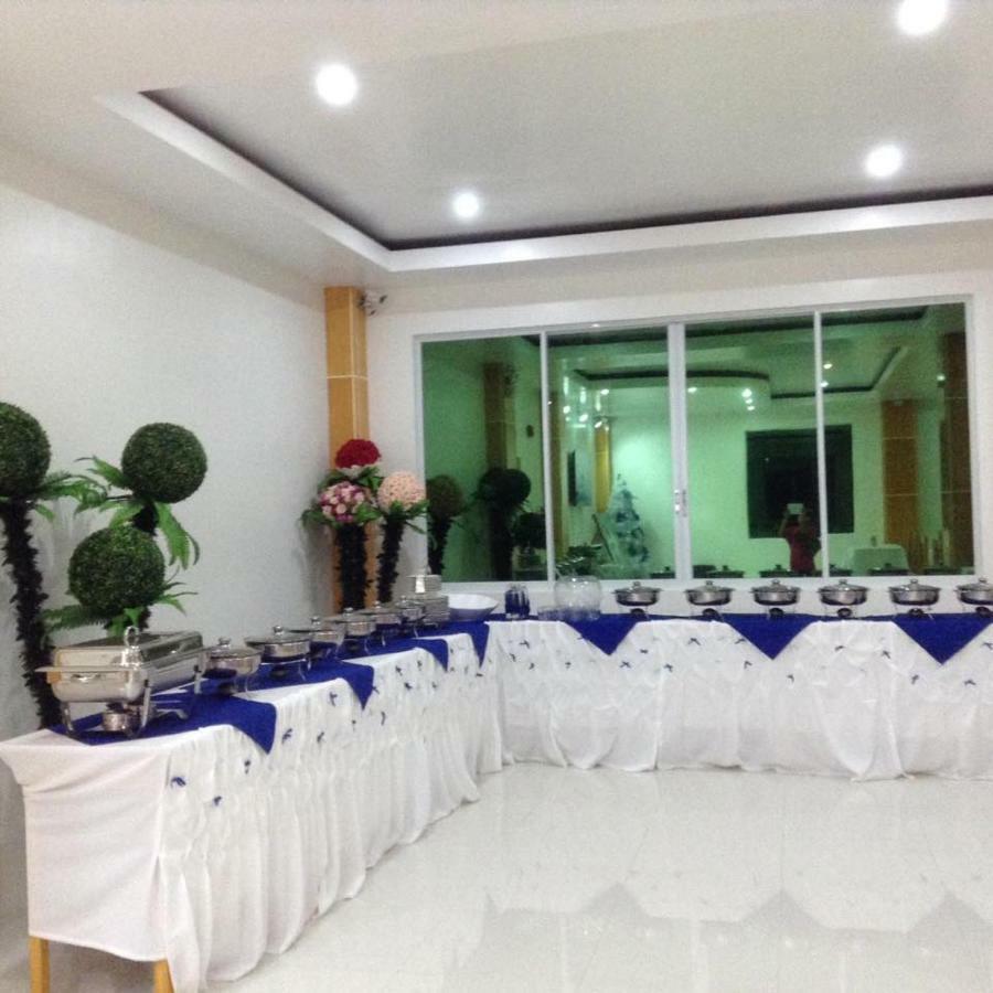Cherry'S Courtyard Puerto Princesa Exterior foto